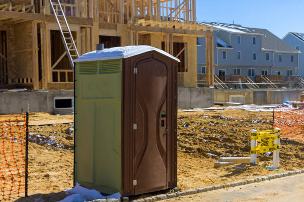 Best Portable restroom trailer rental  in Elkhorn, WI